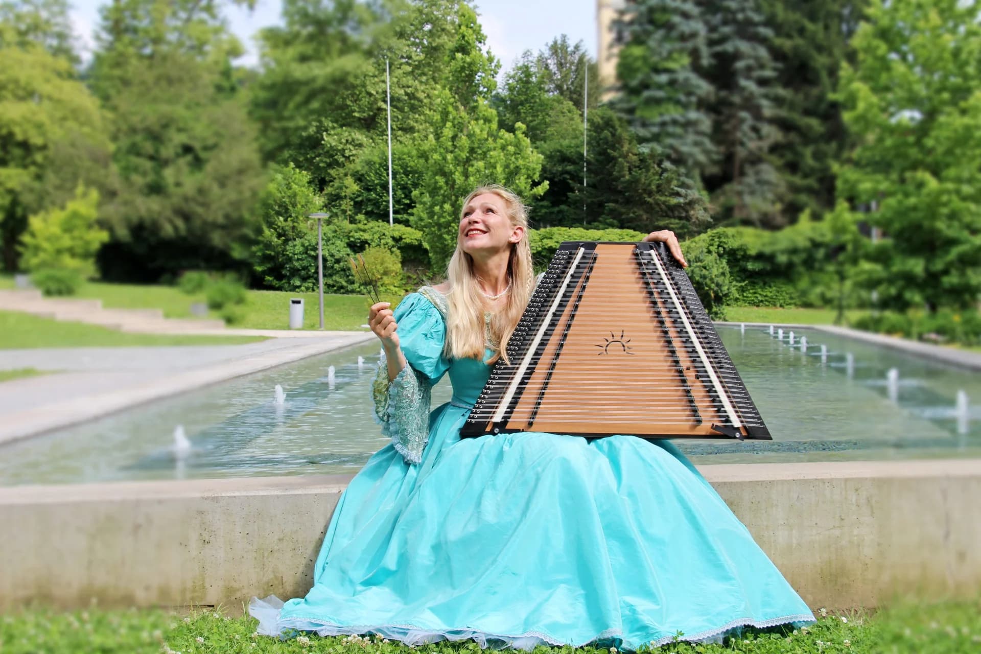 Salterina Biedermeier Auftritt
