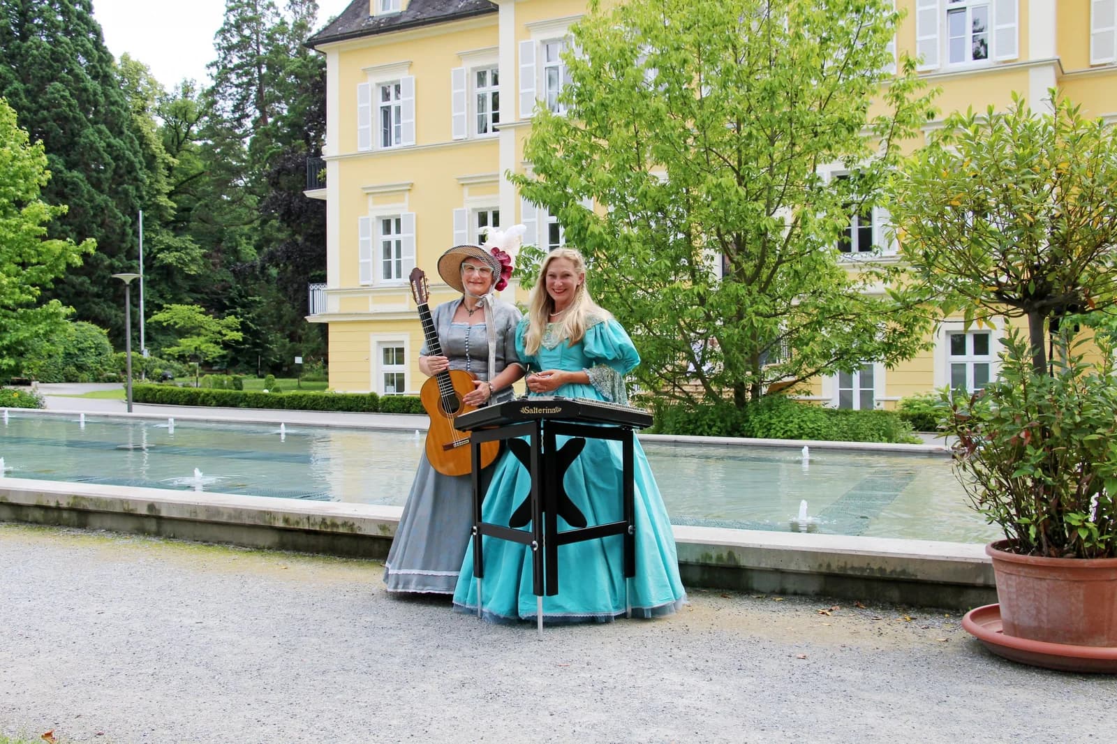 Salterina Biedermeier Performance